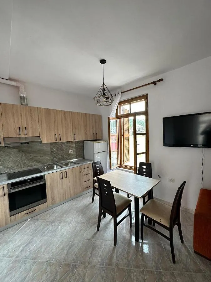 Central Charm Apartments Vlorë